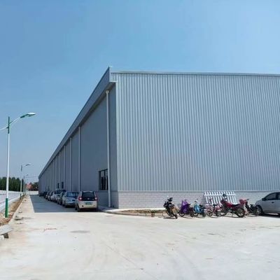 مبنى مستودع مصنوع من قبل المهندسين المهندسين المهندسين الاقتصاديين الحديدية من فولاذ H