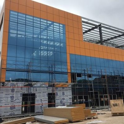 Q345 المنازل المجهزة من الفولاذ OEM مبنى هيكل الفولاذ المجهز من قبل