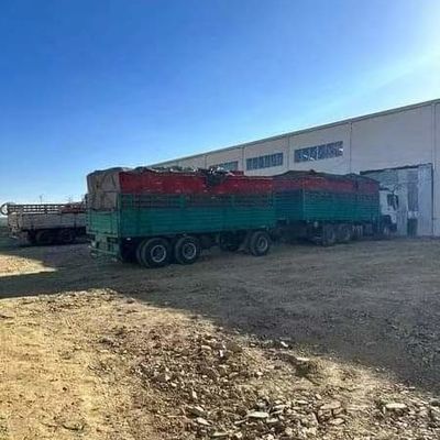 المباني الصلبة المجهزة مسبقاً بناء مصنع زجاجات المياه ورشة عمل
