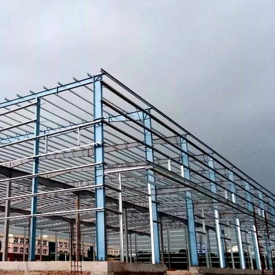بناء ورشة عمل مع القدرة على رفع الرافعة