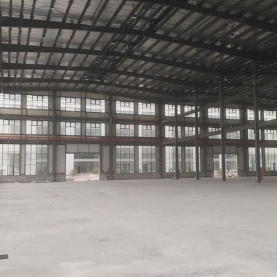 أبحاث مستقلة وإنتاج الهيكل الفولاذي ورشة عمل إنتاج مستودع